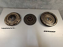 Skoda Octavia A5 1.9TDI Vw Golf 5, Passat B6, Caddy, T5 038105273D Одномасовий маховик (Комплект)