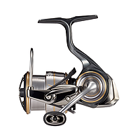 Котушка Daiwa 20 Luvias FC LT2500S
