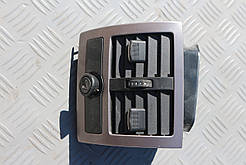 Дефлектор обдува задних сидений с прикуривателем Audi A6 C5