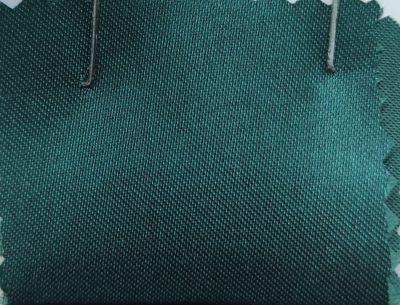 Тканина атлас (D) 80г/м2 (50м/рулон) Смарагдовий