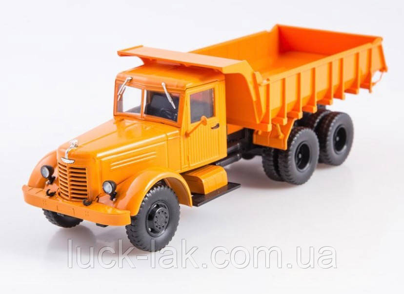Масштабна модель важкого самоскида — ЯАЗ-210 Е в масштабі 1: 43, фото 1
