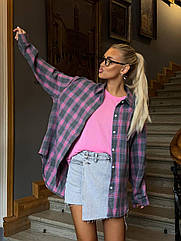 Стильна жіноча батальна фланелева сорочка оверсайз у карту на ґудзиках