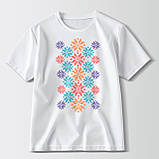 Футболка жіноча унісекс Stedman з принтом ВИШИВКА  ОРНАМЕНТ СНІЖИНКИ КОЛЬОРОВІ XS белая, фото 4