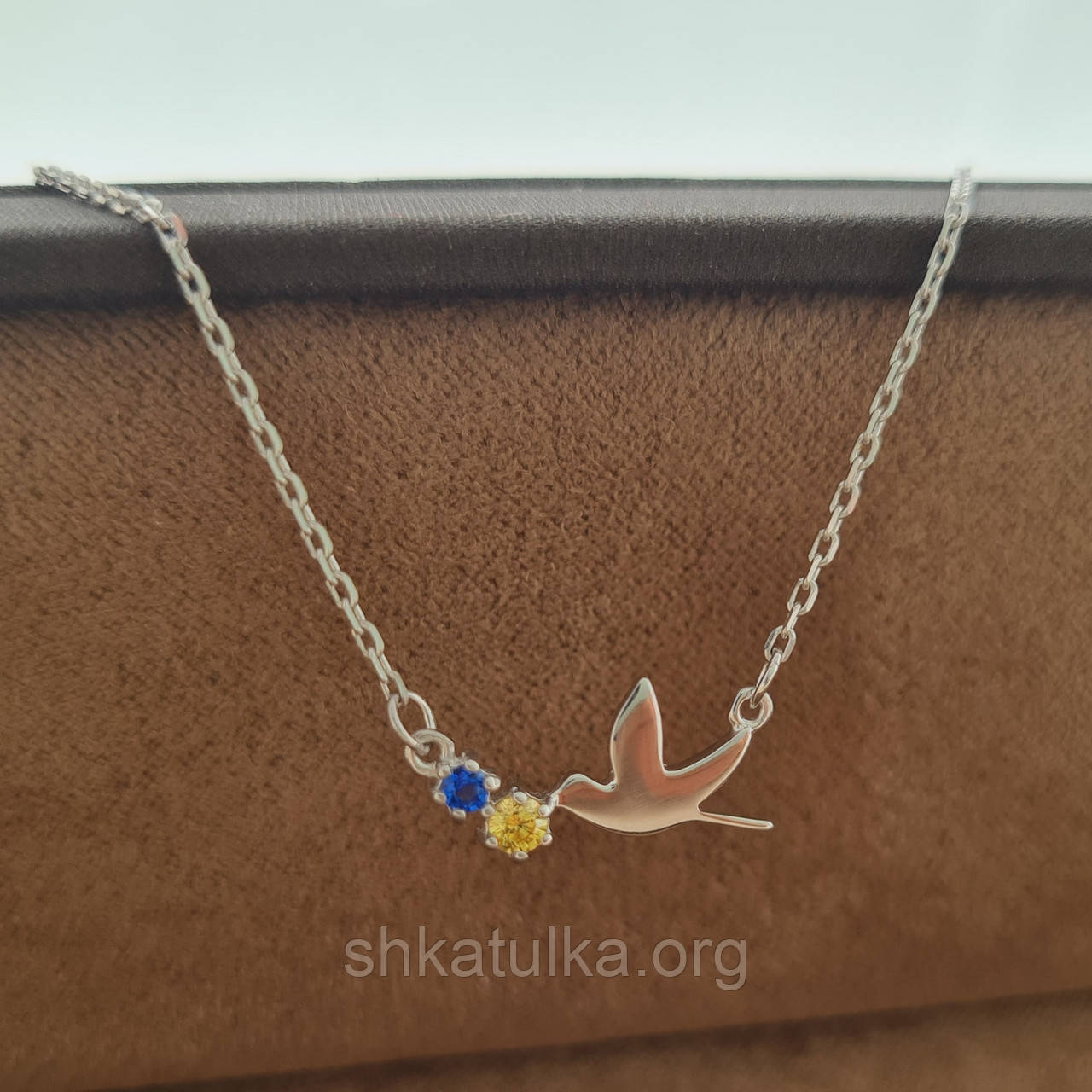 Срібне кольє Голуб світу з кольоровими фіанітами, фото 1