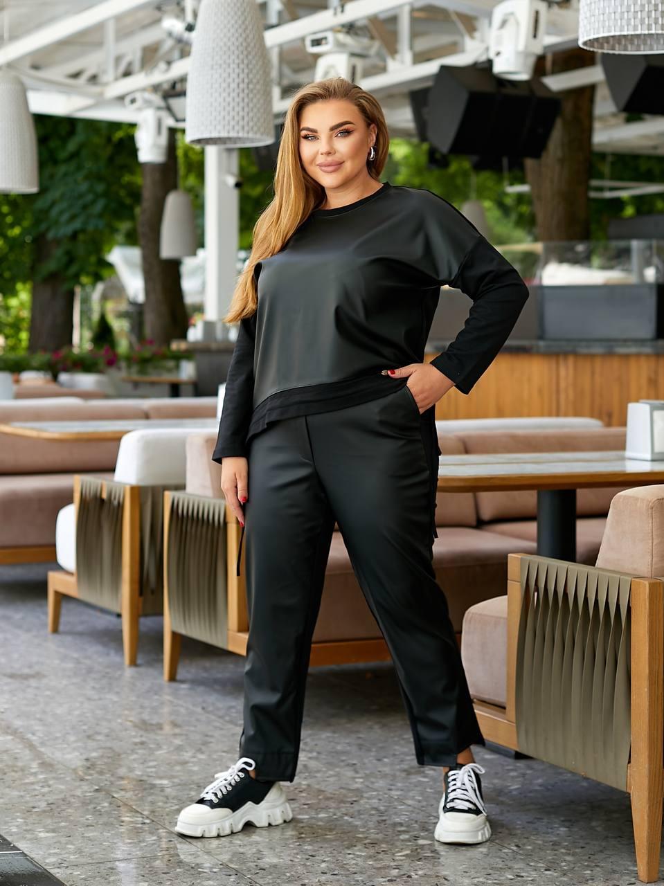 Жіночий стильний трикотажний костюм зі вставками - кофта і штани (Розмір S-M,L-XL,2XL-3XL,4XL-5XL), Чорний, фото 1