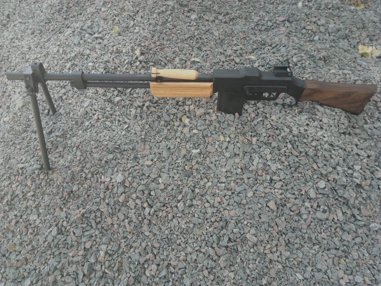 Макет Browning M1918 ручний кулемет