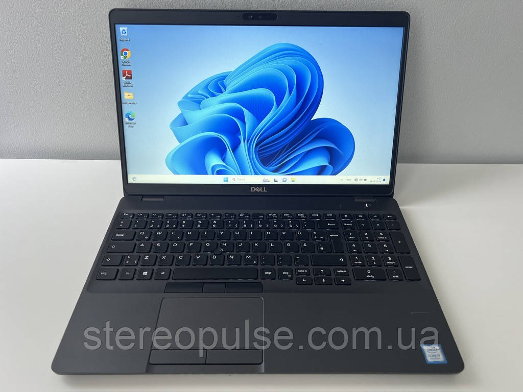 Ноутбук Dell Precision 3540: Intel Core i7-8565U, AMD Radeon Pro WX2100 2Gb 8Gb DDR4, 256Gb SSD, фото 1