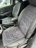 Накидки RINNEKO в салоні автомобіля 23