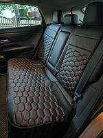 Накидки RINNEKO в салоні автомобіля 25