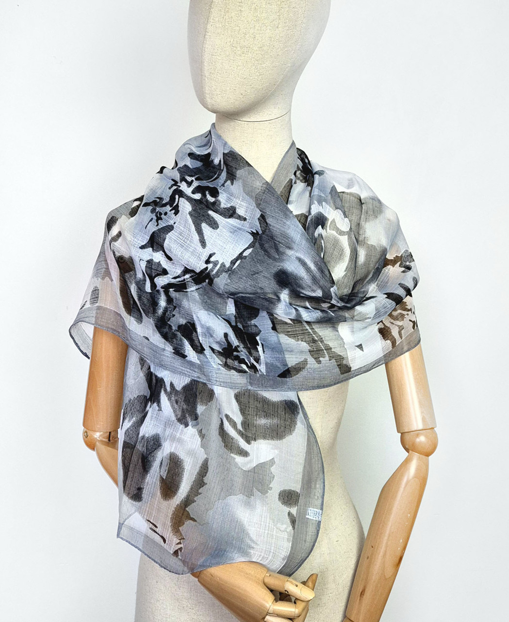 Шарф жіночий тонкий легкий весняний осінній Леона сірий, фото 1