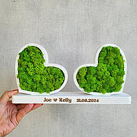 Іменний Подарунок на весілля, річницю весілля. Серця на підставці з мохом з іменами чоловіка та дружини