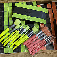 УЦІНКА!! Набір 10 пензлів Neon від Ruby Face. Прим"яті коробочки