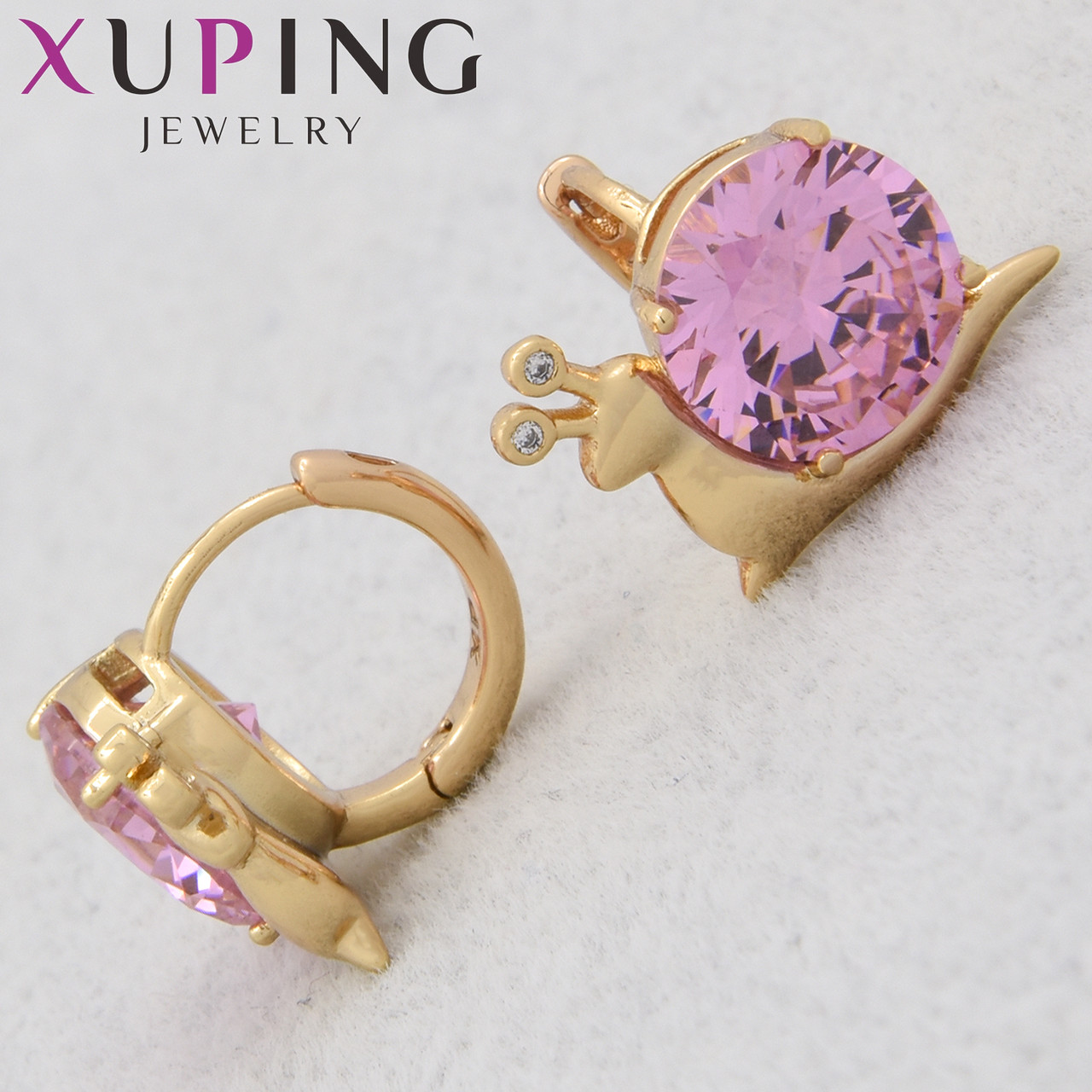 Серёжки Xuping Jewelry медицинское золото 18К кольцо конго улитка с розовыми стразами диаметр кольца 15 мм
