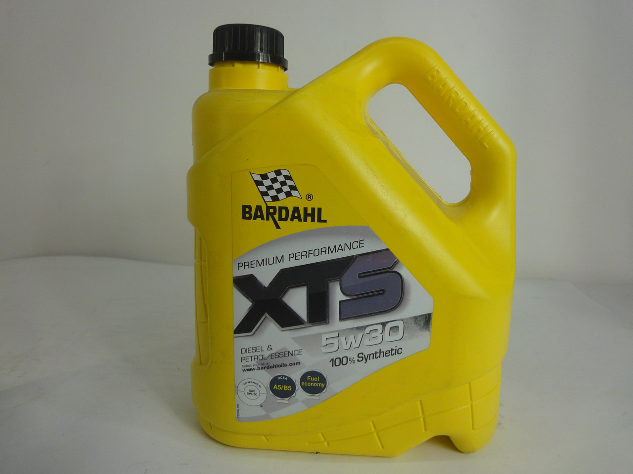 Синтетична моторна олива Bardahl XTS 5W30 4л