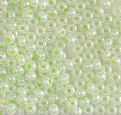 Бісер чеський Preciosa 37152, перлинний, блідо-салатовий (10 г)