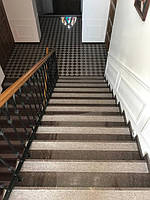 Гранітні сходи та площадка з Токівського граніту 2