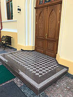 Гранітні сходи та площадка з Токівського граніту 10