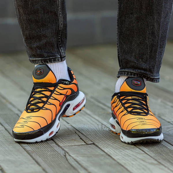 Nike Air Max TN Plus Black Orange Krosonavtik 2306309825