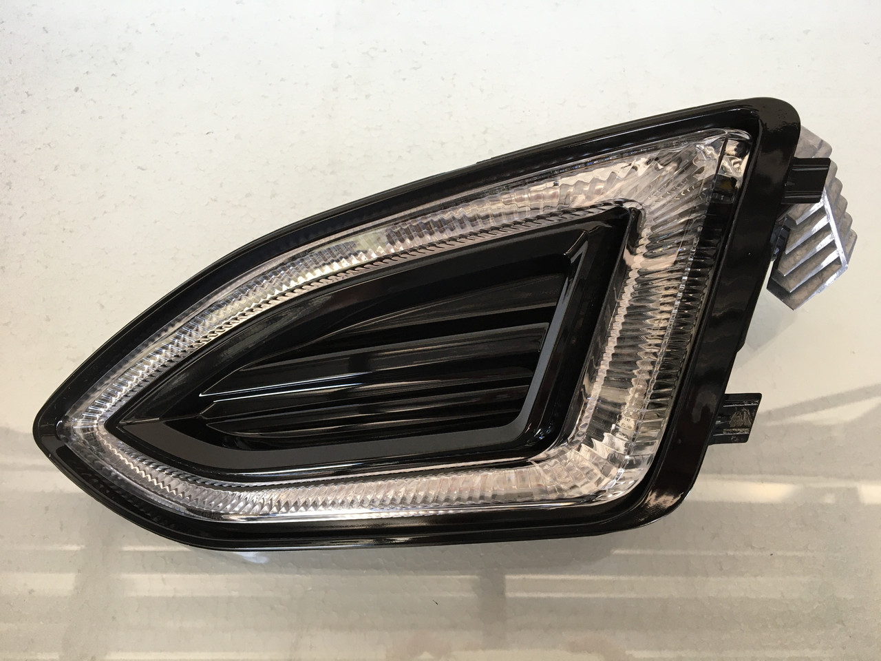 Денні ходові вогні Ford Edge 15- ДХО LED лівий FT4Z-13200-H