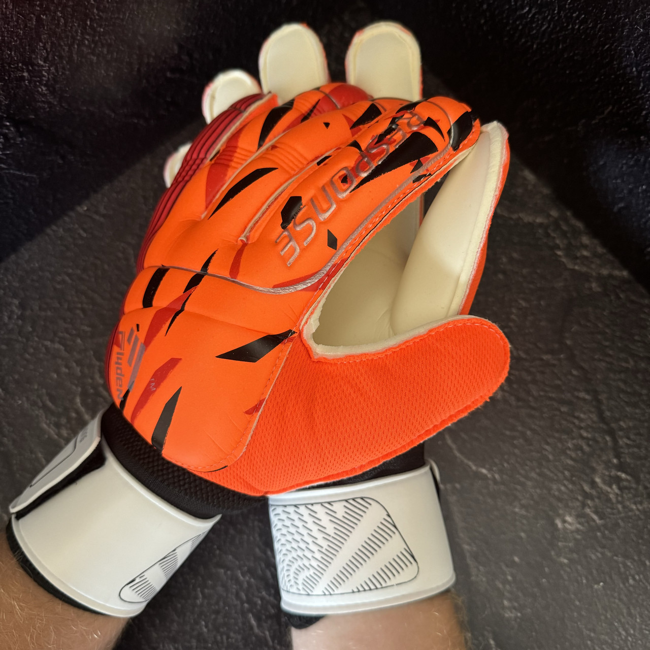 Рукавички воротарські з захистом пальців SP Sport RESPONSE 8 (19-21см) 508-1 помаранчевий