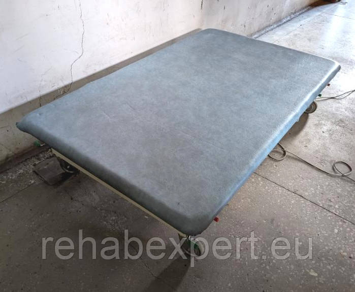 Б/У Стіл для Масажу та Нейрофізіотерапії Bobath/Voyta — Expert Rehabilitation Bobath Therapy Table