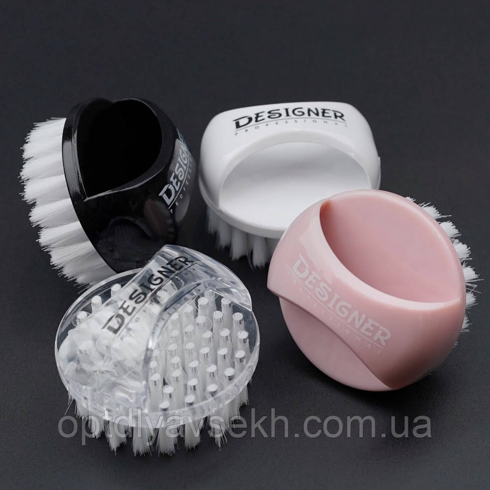 М'яка щітка-смітка Дизайнер (4.5 см х 6 см) для змітання манікюрного пилу, фото 1