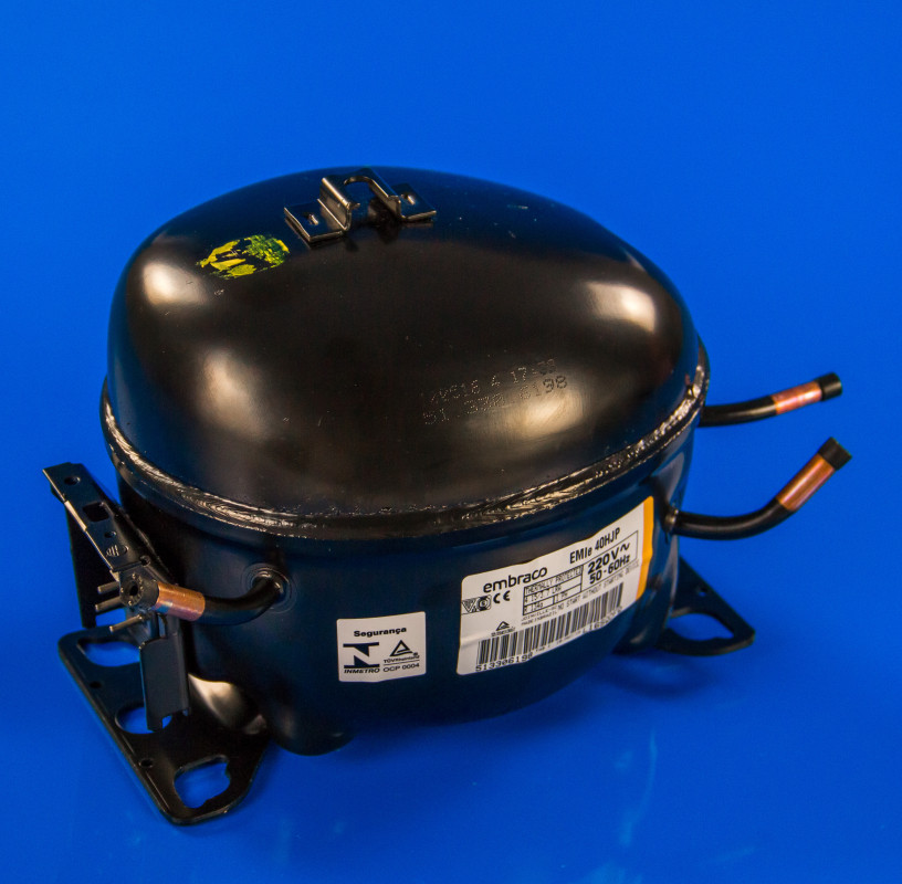 Компресор для холодильника Embraco R134a 95W