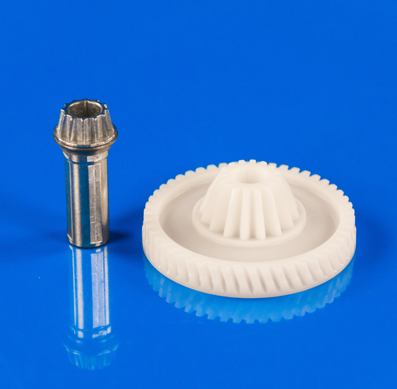 Редуктор для кухонного комбайна Bosch 622182 Original