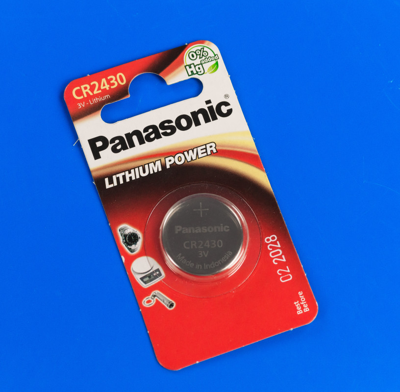 Panasonic Lithium CR 2430 Батарейка 1 шт (CR-2430EL/1B)