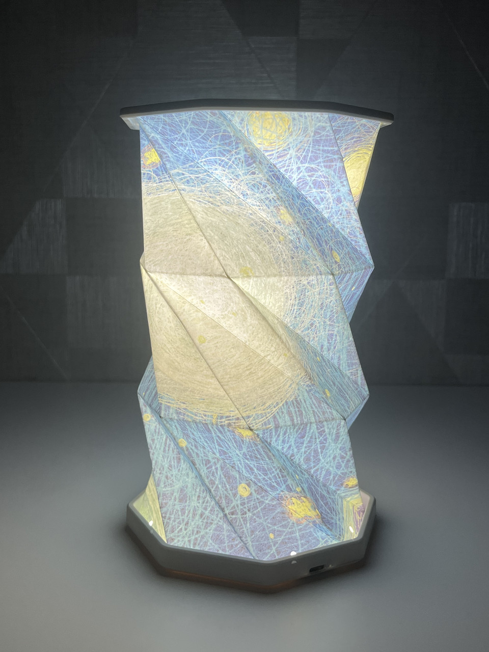 Настільний світлодіодний нічник, вінтажний складний сенсорний ліхтар "Rotating Lamp Atmosphere", білий