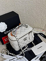 Жіноча сумочка Chanel classic Lambskin Pearl Crush кейс Шанель білого кольору шкіра 1 відділення на ланцюжку, фото 5