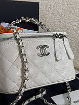 Жіноча сумочка Chanel classic Lambskin Pearl Crush кейс Шанель білого кольору шкіра 1 відділення на ланцюжку, фото 6