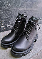 Черные женские демисезонные кожаные ботинки