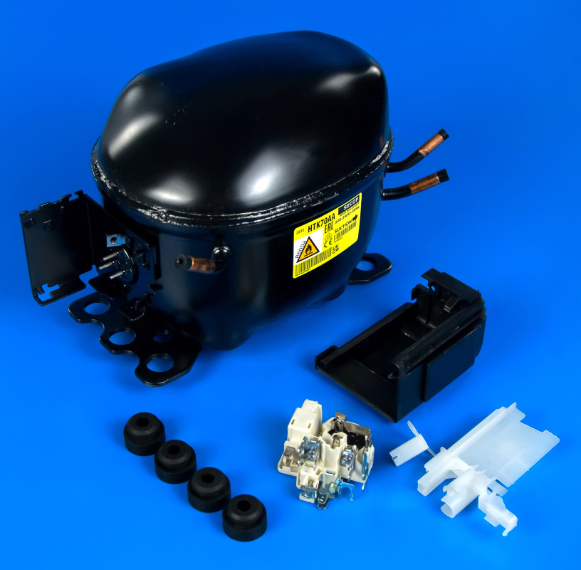 Компресор для холодильника SECOP HTK 70 AA R600 117W