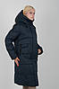 Жіночий теплий зимовий пуховик середньої довжини з капюшоном, фото 2