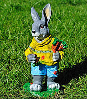 Садова фігура Заєць із морквою