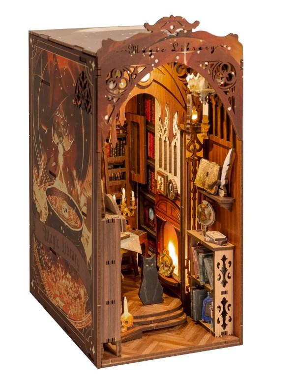 Бук Нук Magic Library Book Nook DIY Інтерьерний конструктор C160
