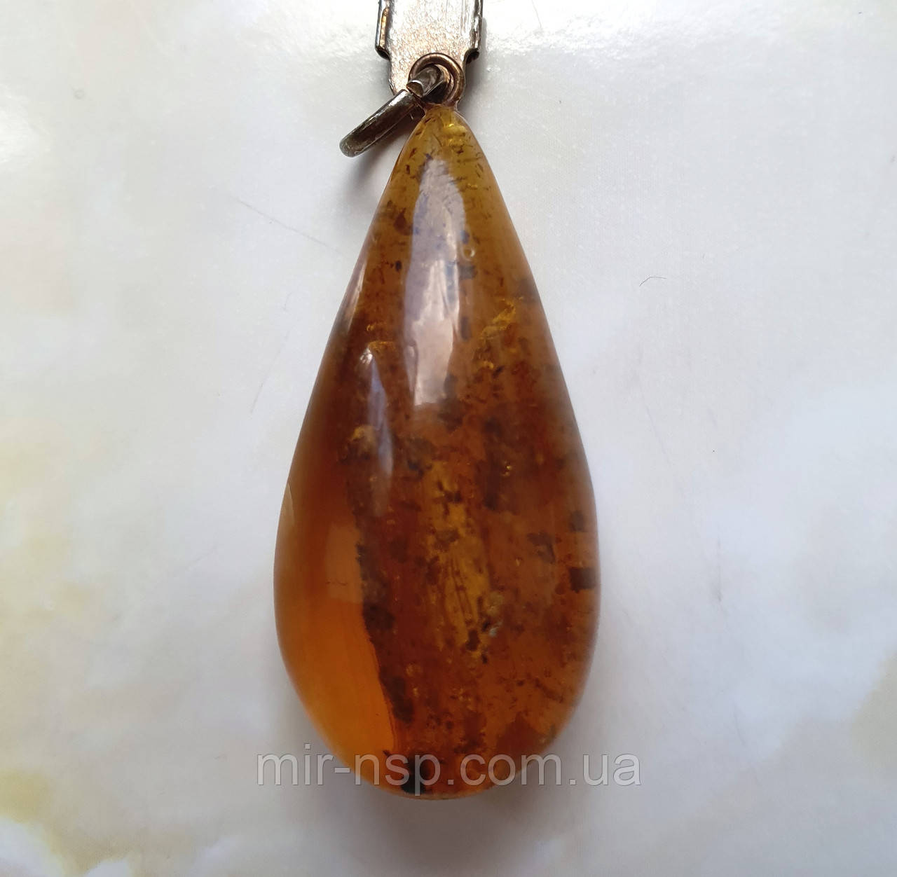 Брелок 100% натуральный матовый янтарь вес 8,7г, фото 1