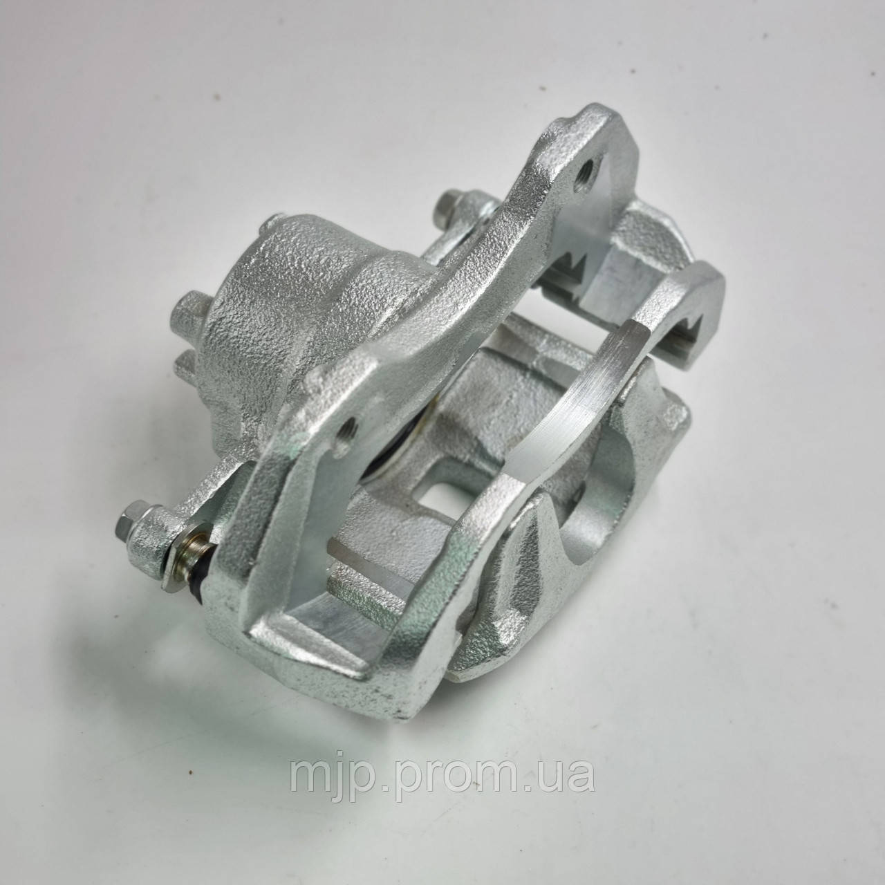 Супорт передній лівий Q-FIX Q096-0113 MR955063