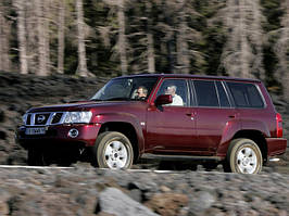 NISSAN Patrol Y61 (2004–2010)