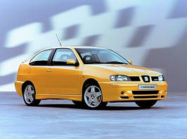 SEAT Cordoba I (1999–2003)