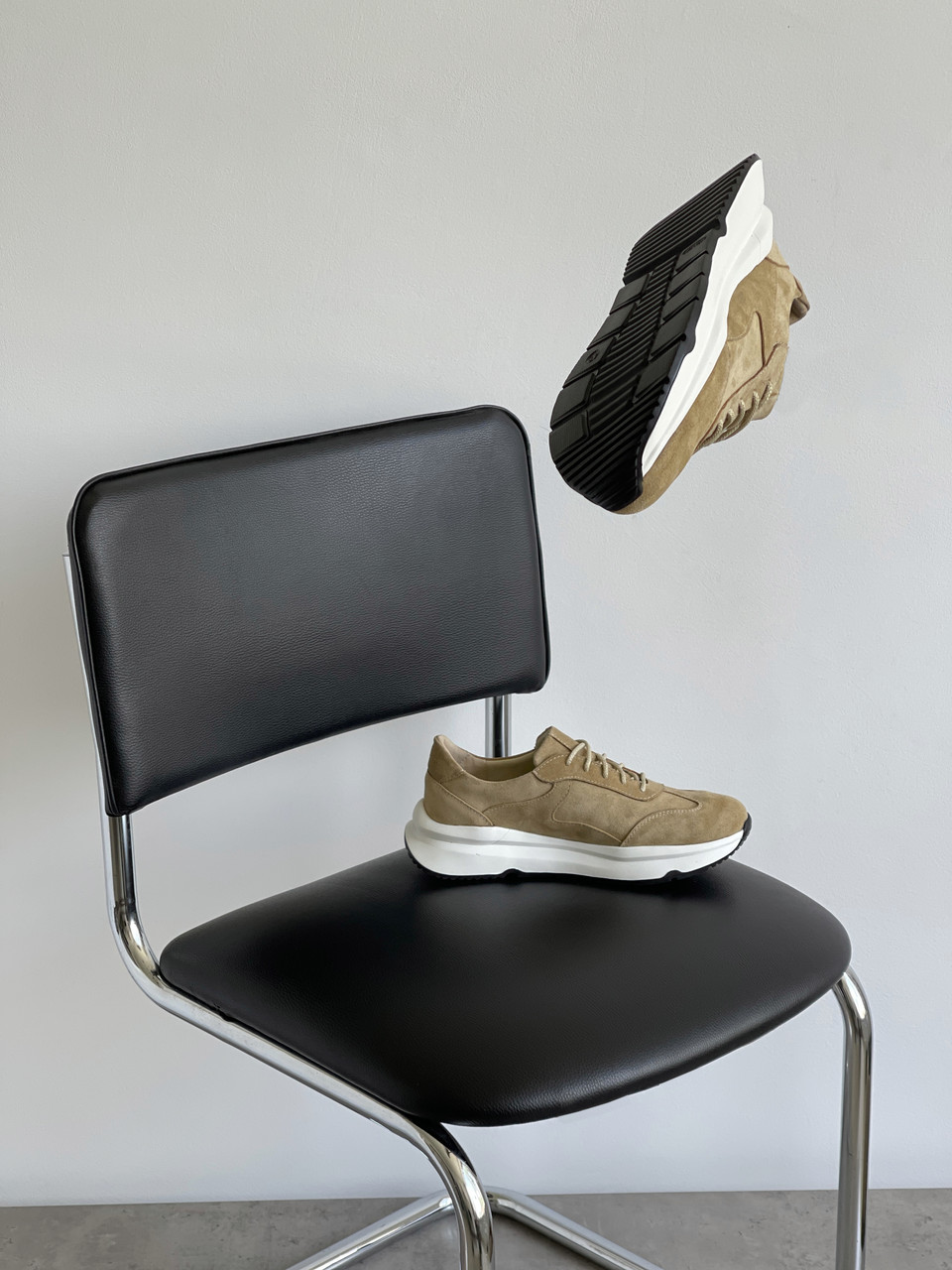 Весняні замшеві кросівки, фото 1