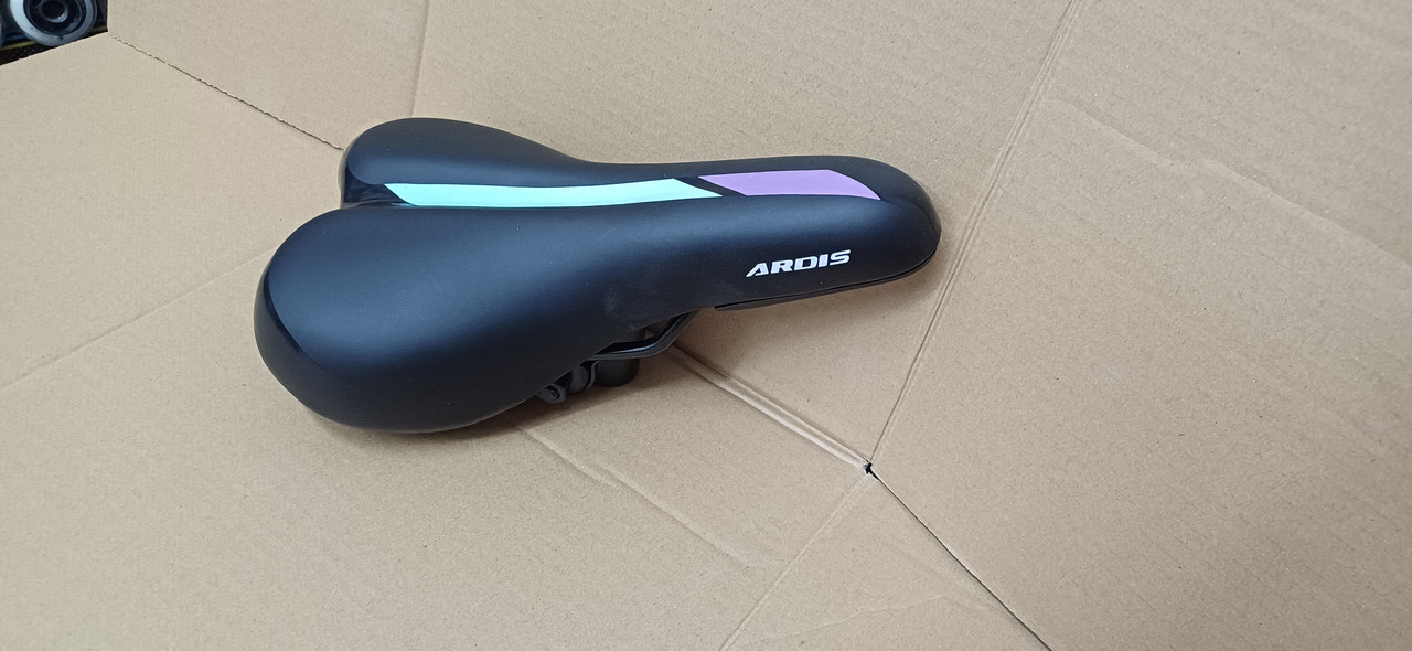 Сідло ARDIS чорне, із замком, фото 1