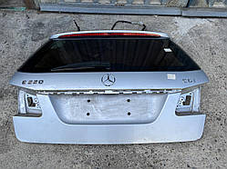 Б/В кришка багажника Mercedes E220 W212 ідеал, оригінал A2127400105