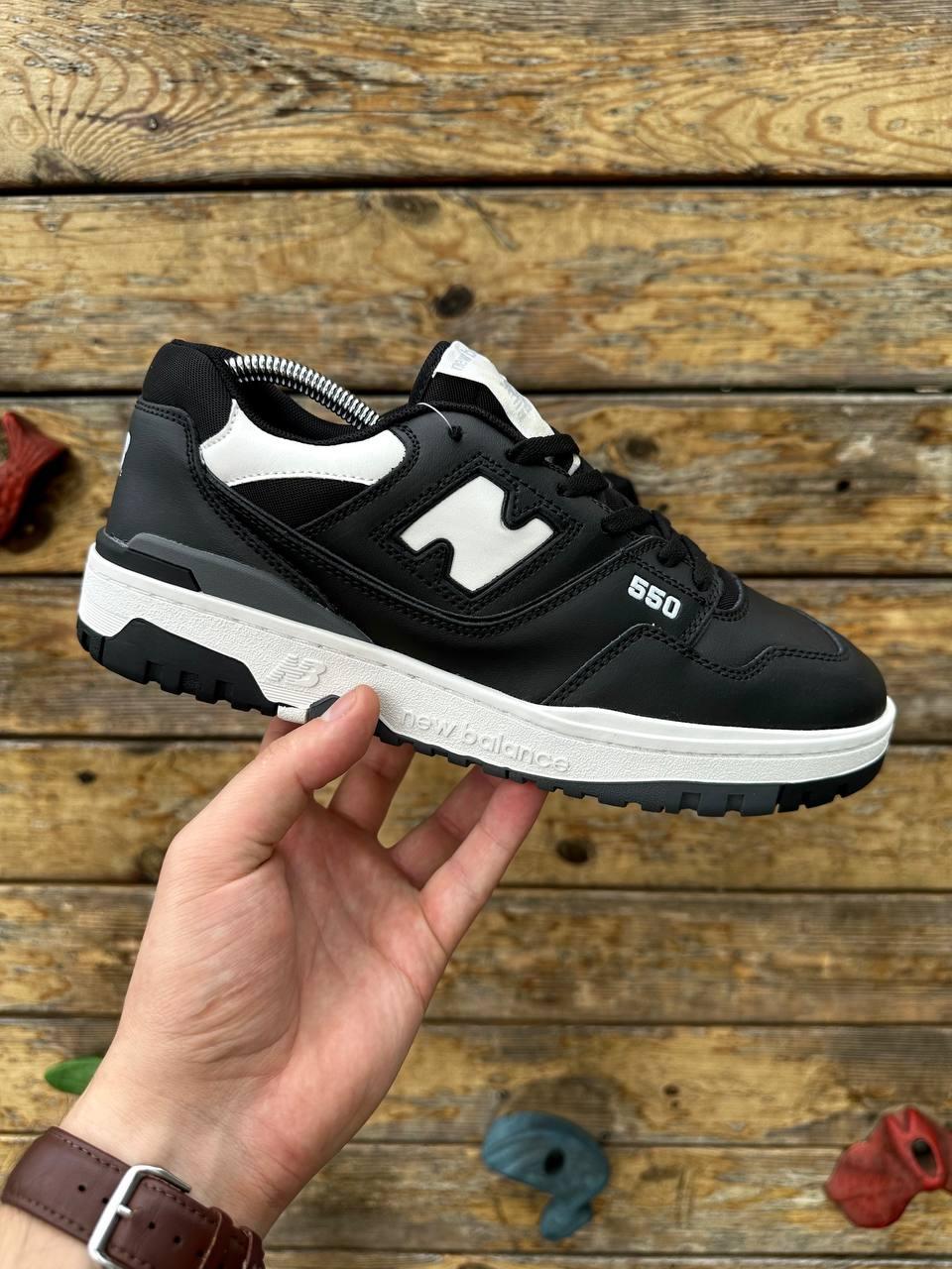 Чоловічі кросівки New Balance 550 (чорно-білі) спортивні стильні кроси 550-1 Нью Беленс vkross, фото 1