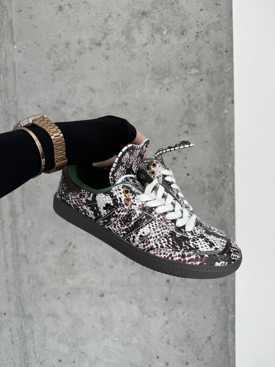Жіночі демісезонні кросівки Adidas Samba (чорно-білі) стильні повсякденні кроси 579946 Адідас vkross