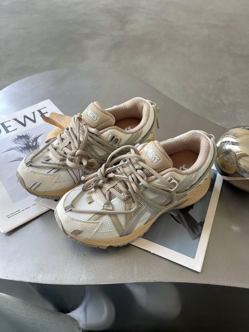 Чоловічі кросівки Asics Gel-Kahana TR V2 (білі з бежевим) модні низькі кросівки OS0072 Асікс vkross, фото 1
