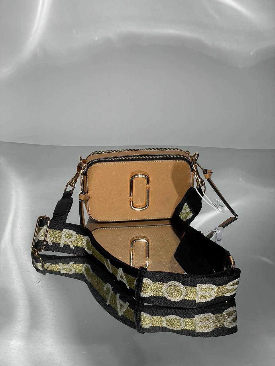 Жіноча сумка Marc Jacobs The Snapshot Beige (бежева) маленька молодіжна стильна сумочка KIS99168 vkross