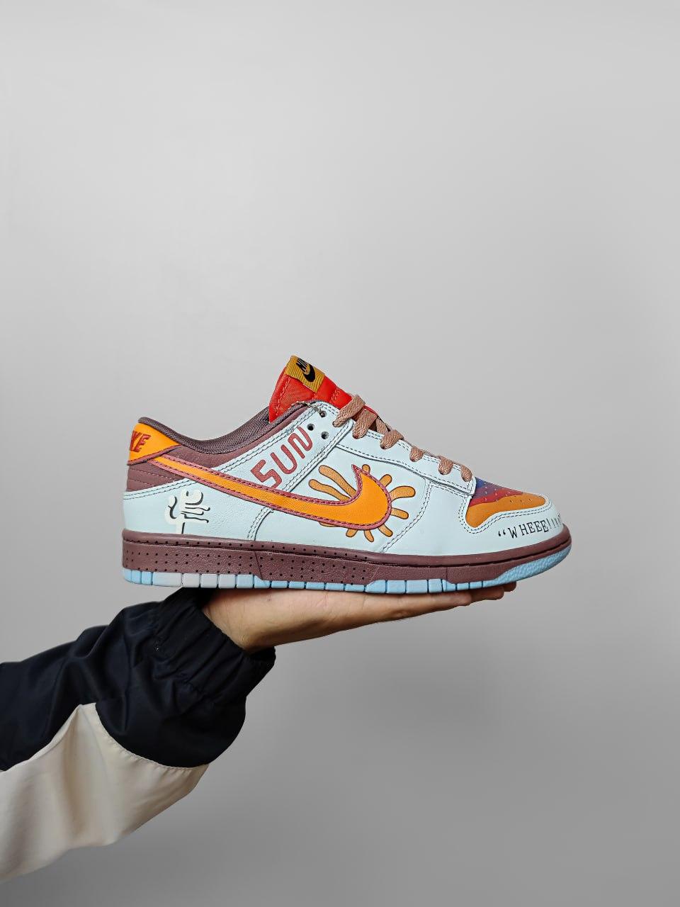 Чоловічі спортивні кросівки Nike SB Dunk "What the Sunday Flea Sun Club" (білі з бордовим) NK688 Найк vkross, фото 1