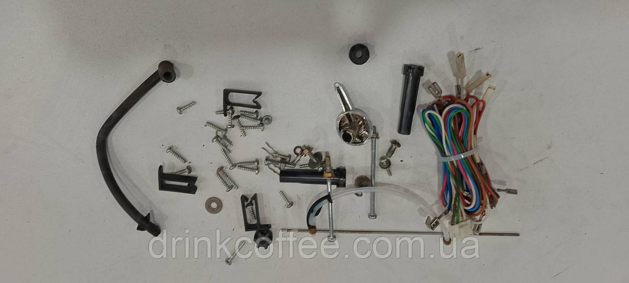 Дроти з роз'ємами + дрібні деталі Кріплення + шланг надлиш.тиску для кавомашини Delonghi ESAM 3000_11 ЕСО б/у, фото 1